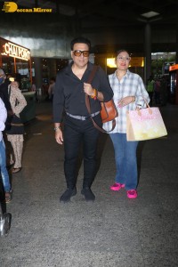 Govinda spotted with his wife Sunita Ahuja at Mumbai Airport
