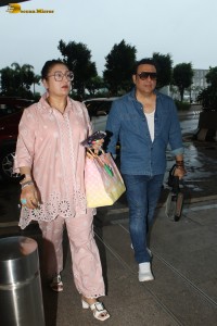 Govinda and his wife Sunita Ahuja were spotted at Mumbai Airport on Sep 7, 2023