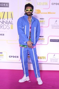 Janhvi-Kapoor-Harnaaz-Sandhu-and-Kiara-Advani and others attend the Grazia Millennial Awards 2022