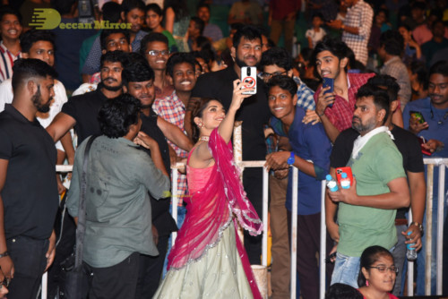 Telugu Movie HIT prerelease function in Vizag