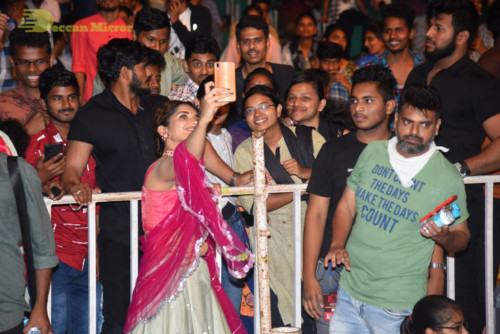 Telugu Movie HIT prerelease function in Vizag