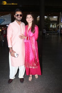 Indian Actress Hansika Motwani spotted with her husband Sohael Khaturiya at Mumbai Airport