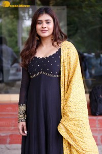 Actress Hebah Patel dressed in a black salwar kameez