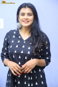 actress hebah patel photoshoot