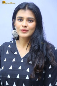 actress hebah patel photoshoot