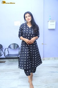 actress hebah patel photoshoot