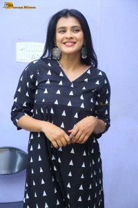 actress hebah patel photoshoot