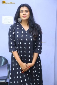 actress hebah patel photoshoot