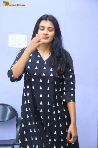 actress hebah patel photoshoot