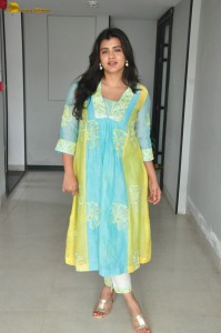 actress Hebah Patel sweet looks in a salwar dress