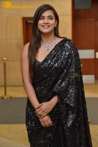 Telugu Actress Hebah Patel in a Black Saree
