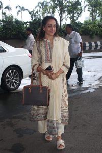 bollywood actress hema malini in a salwar dress