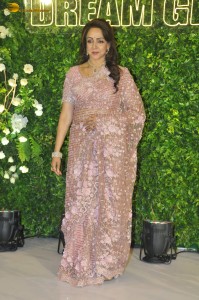 Hema Malini’s 75th Birthday Bash attended by Madhuri Dixit, Rekha, Juhi Chawla, Jeetendra, Vidya Balan, Raveena Tandon, and other friends and family