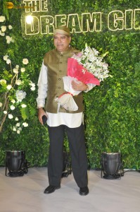 Hema Malini’s 75th Birthday Bash attended by Madhuri Dixit, Rekha, Juhi Chawla, Jeetendra, Vidya Balan, Raveena Tandon, and other friends and family