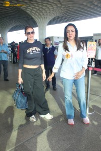 Actress Hema Malini and her daughter Esha Deol spotted at the Mumbai Airport on Jan 23, 2024