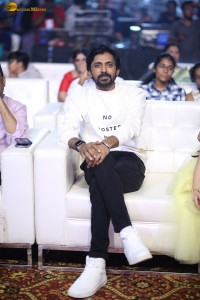 Hi Nanna Pre-Release Function attended by Nani and Mrunal Thakur