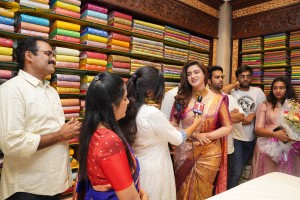 south indian actress honey rose visited chandana brothers shopping mall in shadnagar, telangana