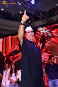 Housefull 5 cast Akshay Kumar, Jacqueline Fernandez, Nana Patekar, Nargis Fakhri, and Sonam Bajwa promote the film in Pune