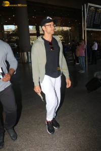 Bollywood Superstar Hrithik Roshan spotted at Mumbai Airport on Dec 9, 2022