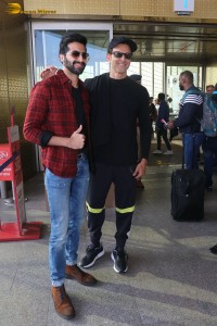 bollywood superstar hrithik roshan at mumbai airport on feb 6, 2023