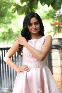 actress hrithika srinivas cute photoshoot