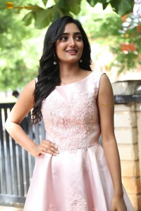 actress hrithika srinivas cute photoshoot