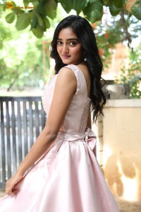 actress hrithika srinivas cute photoshoot