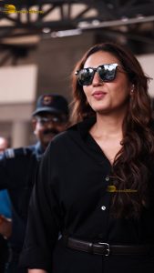 actress Huma Qureshi beautiful in black dress