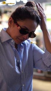 actress huma qureshi cool look in a casual attire