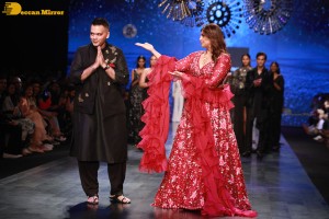 Huma Qureshi at Lakme Fashion Week 2022