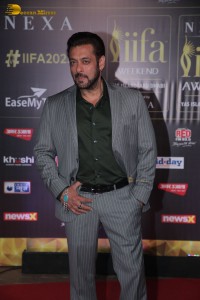 Salman Khan, Varun Dhawan and Farhan Akhtar attend the IIFA press conference on Nov 29