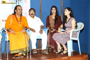 Telugu movie IQ press meet attended by Actor Suman and other cast and crew