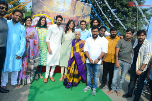 Telugu Movie Ichata Vahanamulu Nilaparadu shoot begins with Sushant and Meenakshi Chaudhary 