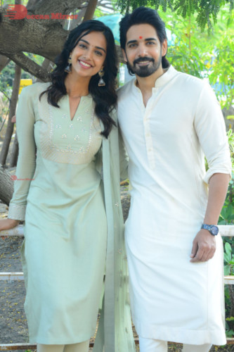 Telugu Movie Ichata Vahanamulu Nilaparadu shoot begins with Sushant and Meenakshi Chaudhary 