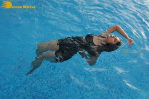 Ileana D’Cruz in a Swimming Pool