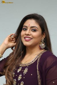 actress inaya sultana cute photo shoot