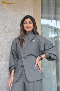 Shilpa Shetty, Sidharth Malhotra, and Vivek Oberoi promote their web series Indian Police Force on Jan 6, 2024