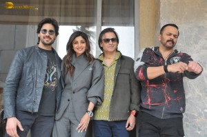 Shilpa Shetty, Sidharth Malhotra, and Vivek Oberoi promote their web series Indian Police Force on Jan 6, 2024