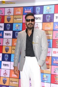 Indian Street Premier League 2025 auction attended by Akshay Kumar, Salman Khan, Hrithik Roshan, and Sachin Tendulkar