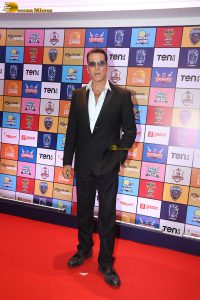 Indian Street Premier League 2025 auction attended by Akshay Kumar, Salman Khan, Hrithik Roshan, and Sachin Tendulkar