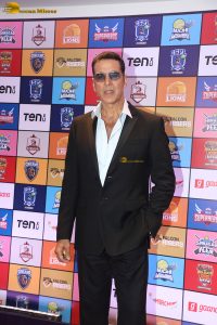 Indian Street Premier League 2025 auction attended by Akshay Kumar, Salman Khan, Hrithik Roshan, and Sachin Tendulkar