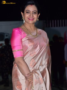 actress Indraja hot in a pink saree