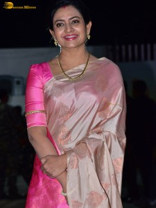 actress Indraja hot in a pink saree