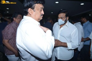 Film Industry pays homage to Narayan Das Narang