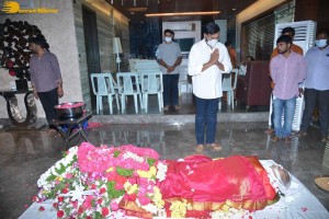 Film Industry pays homage to Narayan Das Narang