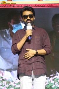 Intinti Ramayanam Press Meet attended by Naresh, Rahul Ramakrishnan, Navya Swamy and Gangavva