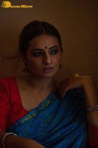 Telugu Actress Isha Chawla photoshoot