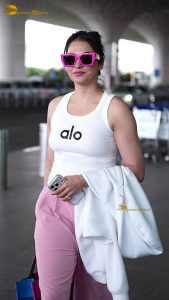 actress isha koppikar sexy in a white top at airport