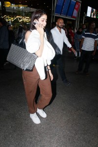 Sridevi’s daughter, actress, Janhvi Kapoor spotted at mumbai airport on july 5, 2023