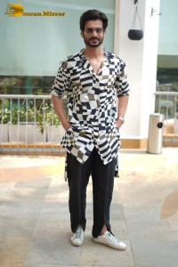 Actors Janhvi Kapoor and Sunny Kaushal promote the film Mili